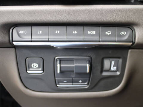 2025 Cadillac Escalade Premium Luxury