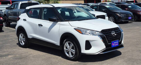 2024 Nissan Kicks S