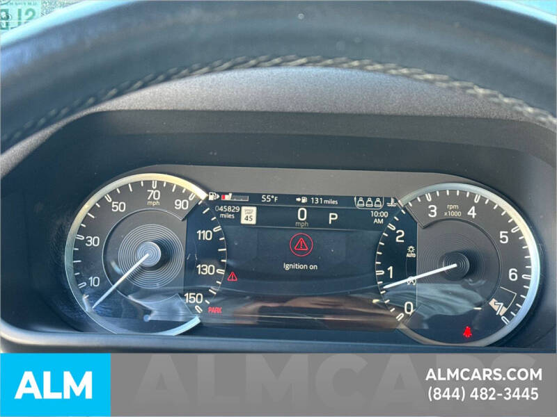 2023 Land Rover Defender 110 SE