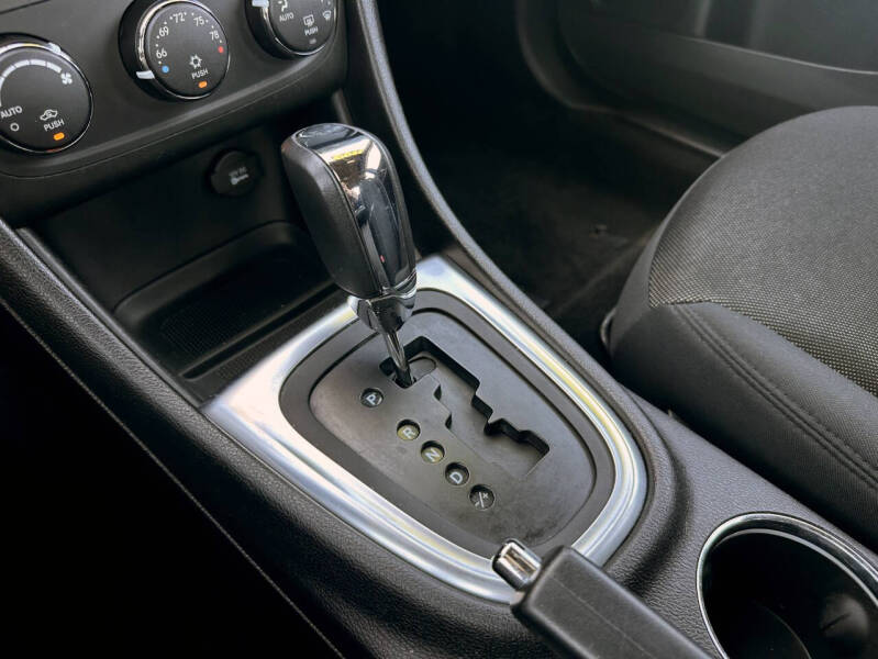 2012 Dodge Avenger SXT