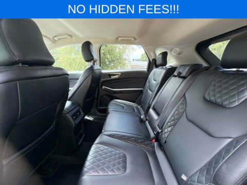 2024 Ford Edge Titanium