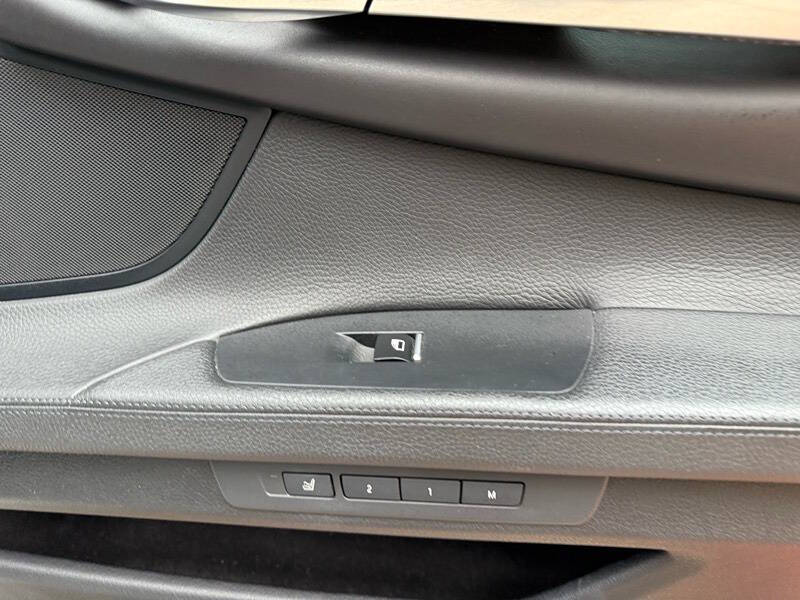 2011 BMW 7 Series 740Li