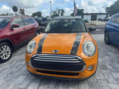 2014 MINI Hardtop Cooper