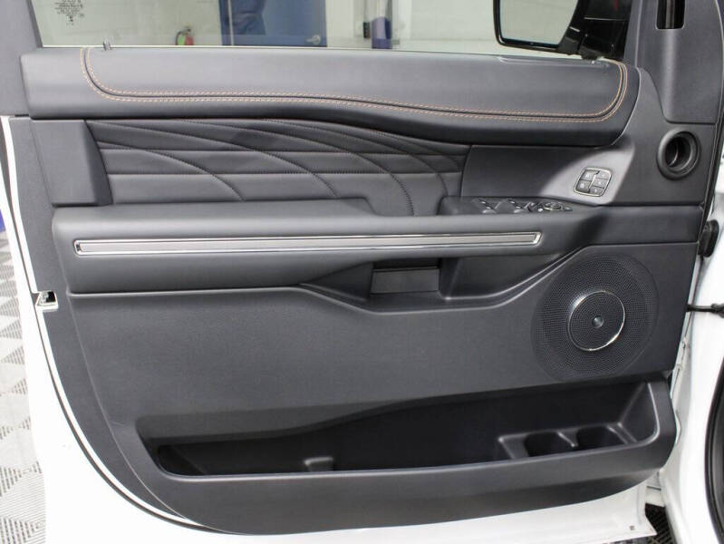 2024 Ford Expedition Platinum