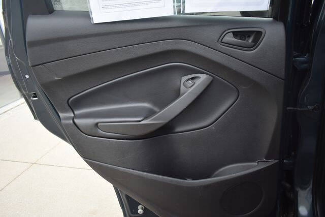 2019 Ford Escape S