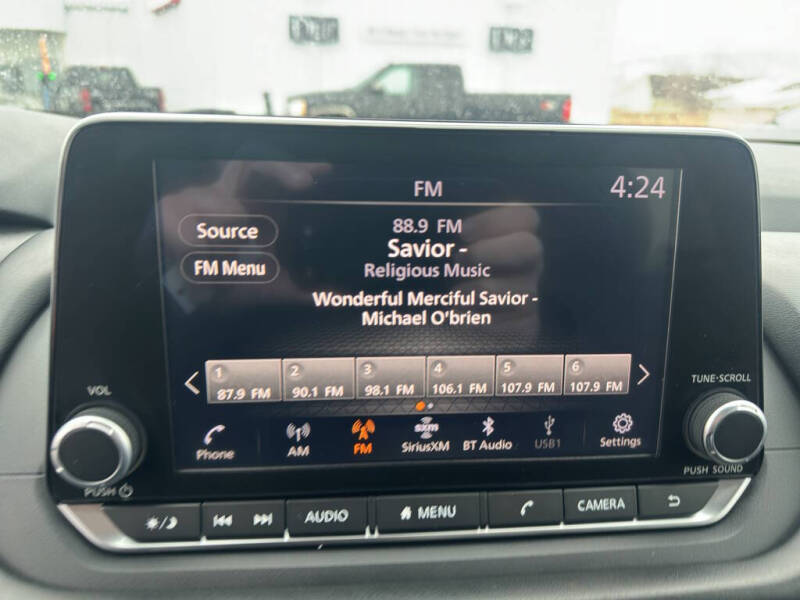 2024 Nissan Rogue SV