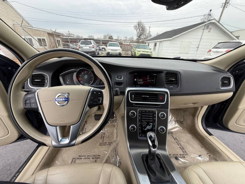 2015 Volvo S60 T5 Drive-E Premier