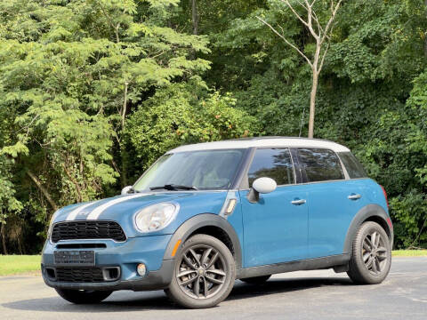 2012 MINI Cooper Countryman for sale at Sebar Inc. in Greensboro NC