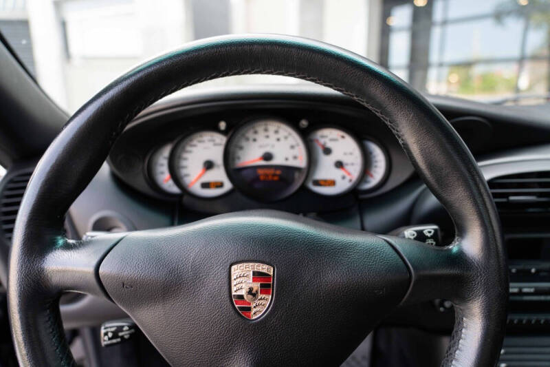 2004 Porsche 911 GT3