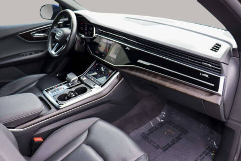 2021 Audi Q8 quattro Premium Plus 55 TFSI