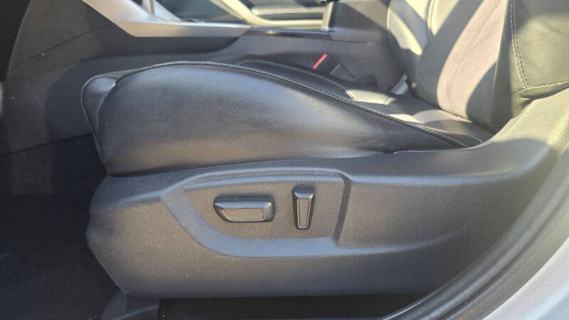 2024 Mitsubishi Eclipse Cross SE