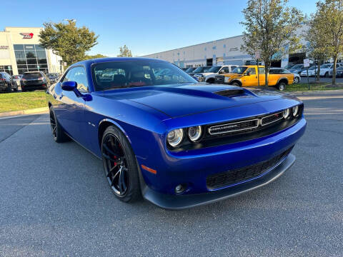 2022 Dodge Challenger for sale at Automax of Chantilly in Chantilly VA