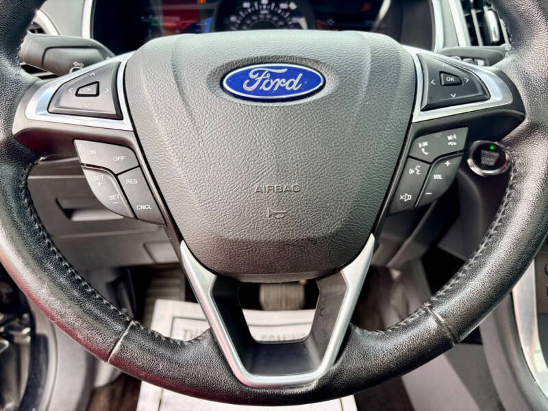 2016 Ford Edge Titanium