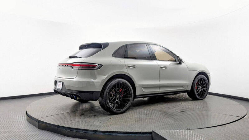 2021 Porsche Macan S
