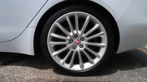 2017 Jaguar XE 35t First Edition