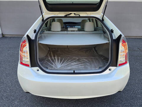 2012 Toyota Prius Three