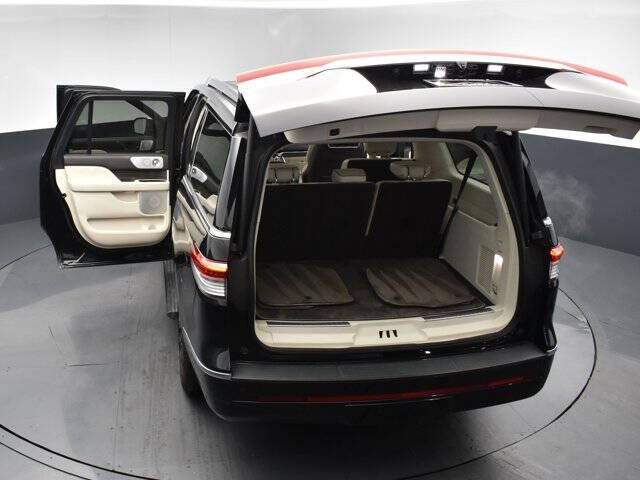2023 Lincoln Navigator L Black Label