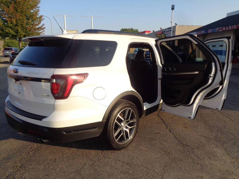 2018 Ford Explorer Sport