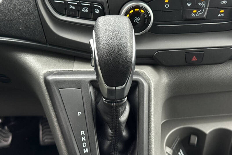 2025 Ford Transit