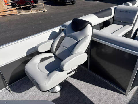 2025 South Bay PONTOON 224FCR LE