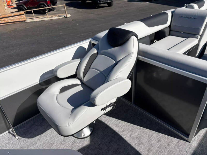 2025 South Bay PONTOON 224FCR LE