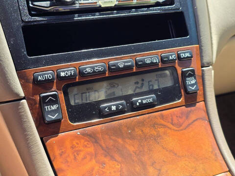 2000 Toyota Avalon XL