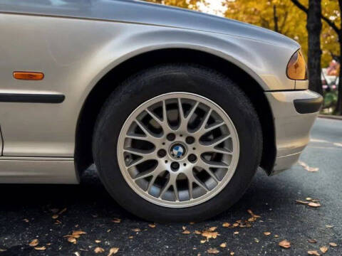 2000 BMW 3 Series 328i