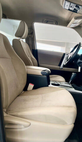 2017 Toyota 4Runner SR5