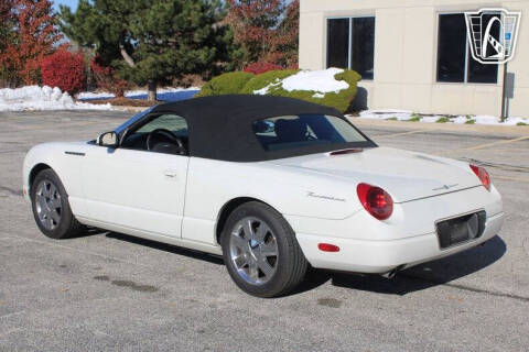 2002 Ford Thunderbird Deluxe