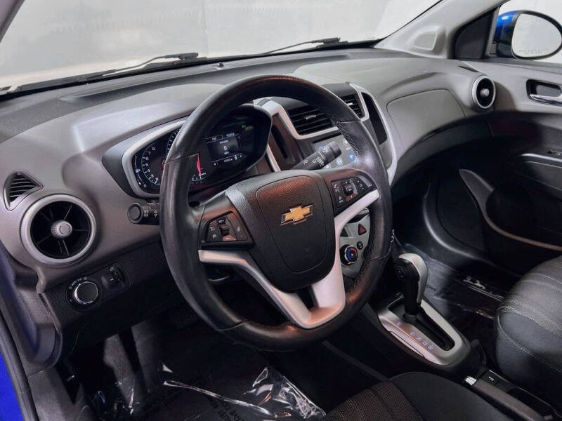 2018 Chevrolet Sonic LT Auto