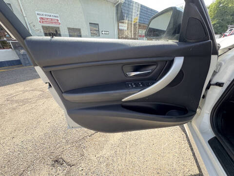 2014 BMW 3 Series 320i xDrive