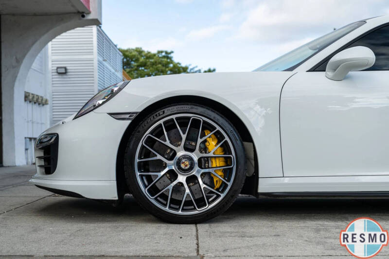 2015 Porsche 911