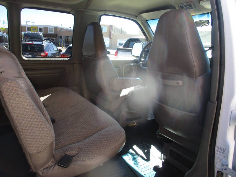 2001 Chevrolet Express G3500