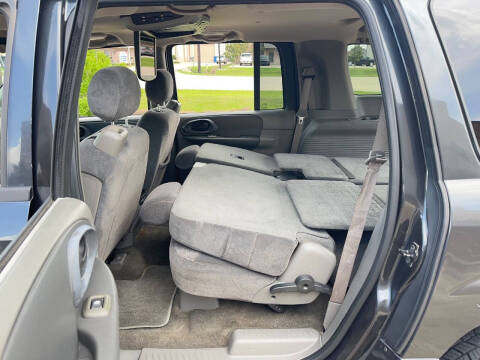 2004 Chevrolet TrailBlazer EXT LT