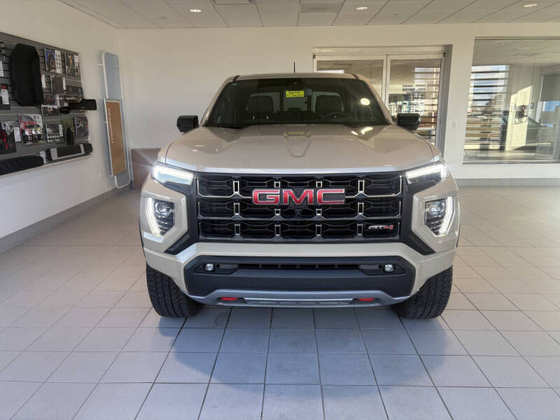 2023 GMC Canyon AT4