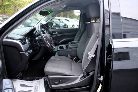 2017 Chevrolet Suburban LS