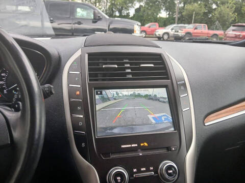 2019 Lincoln MKC Select