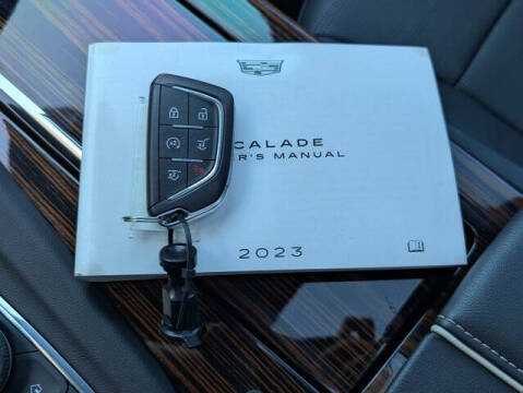 2023 Cadillac Escalade Premium Luxury