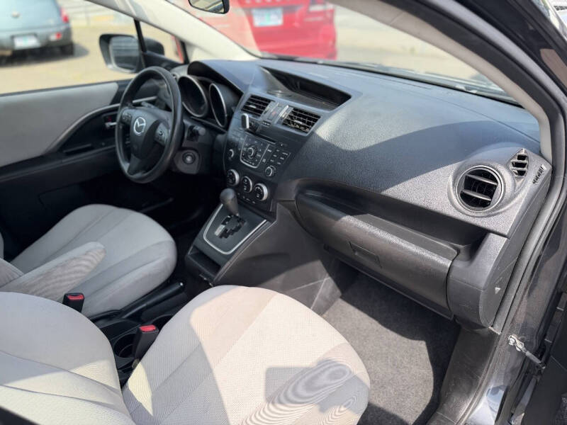 2015 Mazda MAZDA5 Sport