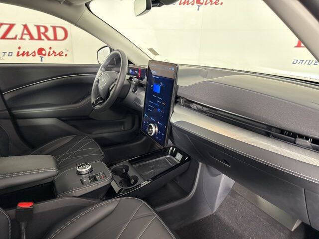 2023 Ford Mustang Mach-E Select