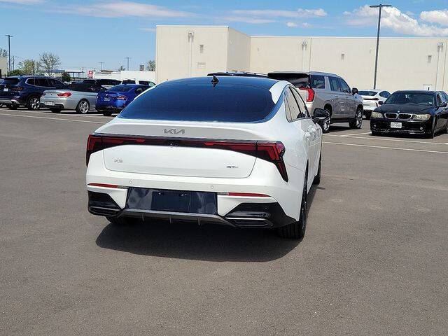 2025 Kia K5