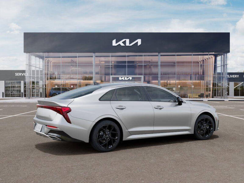 2026 Kia K5