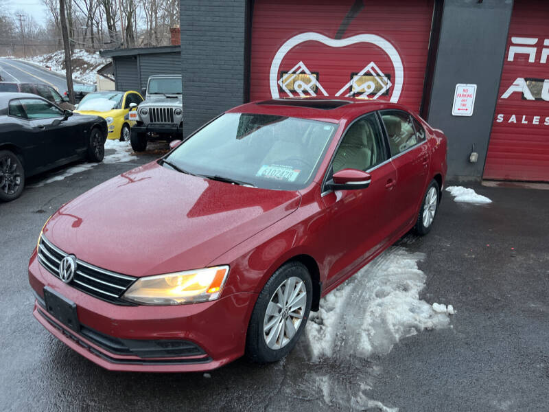 2016 Volkswagen Jetta for sale at Apple Auto Sales Inc in Camillus NY