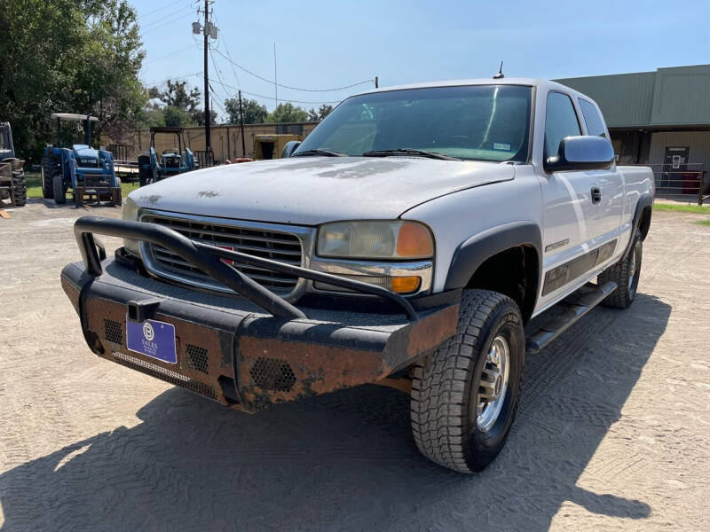 2002 GMC Sierra 2500HD for sale at Circle B Sales in Pittsburg TX