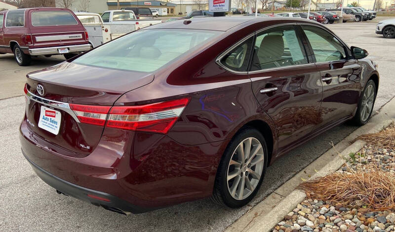 2014 Toyota Avalon XLE