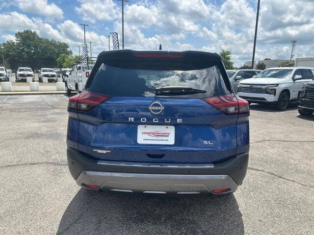 2023 Nissan Rogue SL