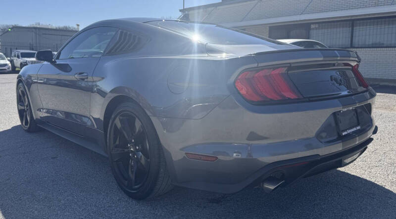2021 Ford Mustang EcoBoost Premium