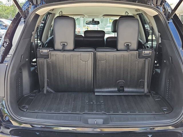2018 Nissan Pathfinder SL