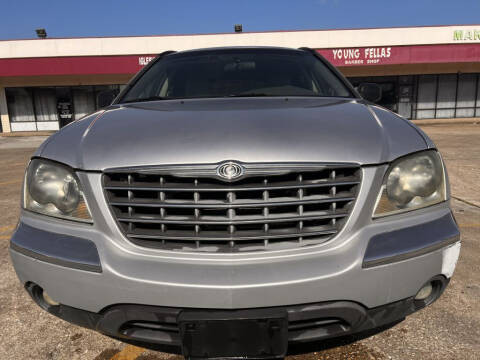2005 Chrysler Pacifica for sale at R&T Motors in Houston TX