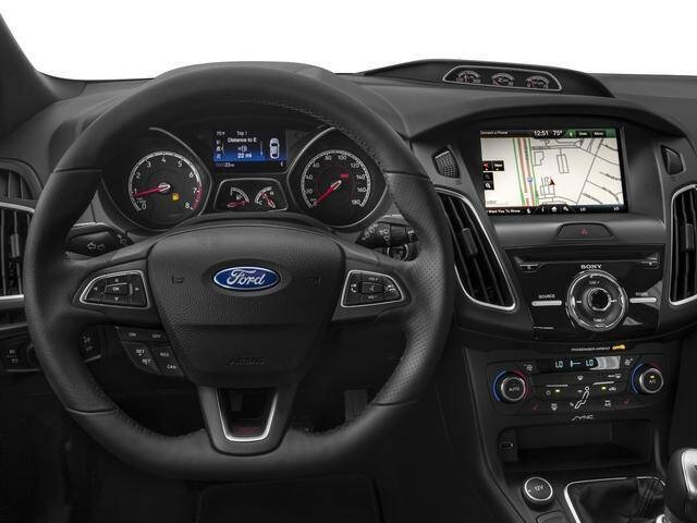 2016 FORD Focus Hatchback - $18,197